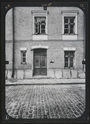 Tallinn, vanalinna kvartal nr 42. Tallinna vanalinna regenereerimine. Fassaadide stereofotogramm-meetriline mõõdistamine.  similar photo