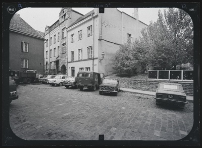 Tallinn, Rüütli tn 13 (endine Rataskaevu tn 19). Fassaadide stereofotogramm-meetriline mõõdistamine.  similar photo