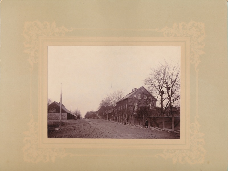 foto, Viljandi, Tallinna tn algus, paremal nr 6 maja F. Feldt'i trükikoda u 1905