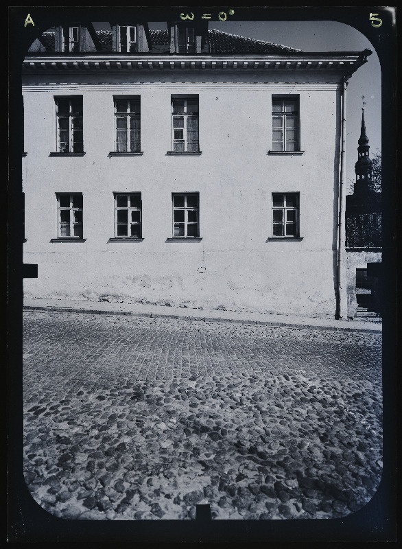 Tallinn, Kohtu tn 2. Elamu Kohtu t.2. Stereofotogramm-meetriline mõõdistamine.