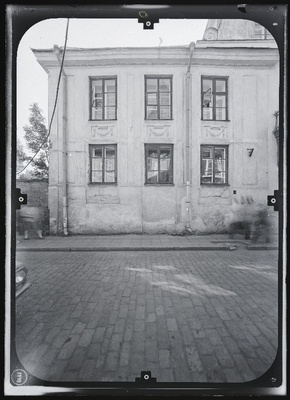 Tallinn, Uus tn 10. Elamu Uus t.10 fassaad. Stereofotogramm-meetriline mõõdistamine.  duplicate photo