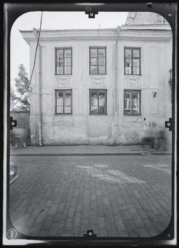 Tallinn, Uus tn 10. Elamu Uus t.10 fassaad. Stereofotogramm-meetriline mõõdistamine.