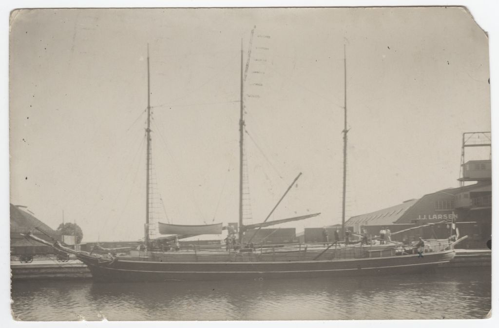 Purjelaev "Viljandi" Odense sadamas