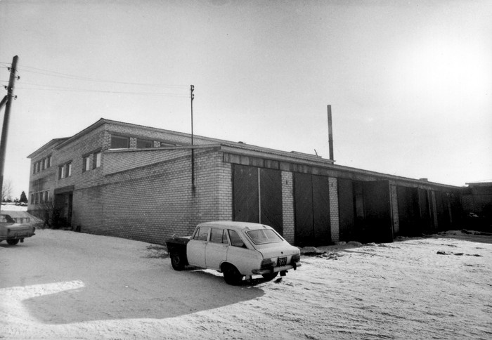 Kassari garaaž-kontor-õmblustsehh