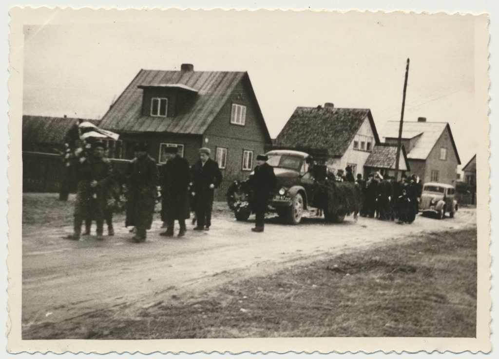 foto, Viljandi, matuse rongkäik, Anna Lepiku matus 1961