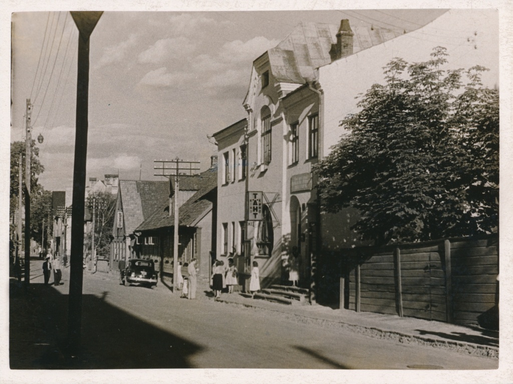 Viljandi, Posti tn 6, kino Täht, 1957 F: H. Riet