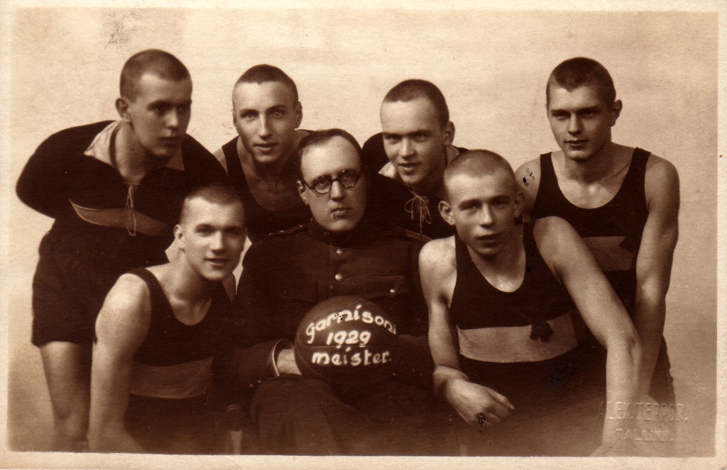 Tallinna Garnisoni korvpallimeeskond