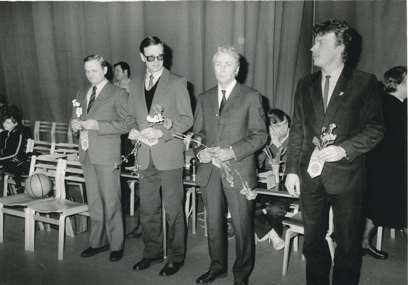 Üleliiduline noorteturniir korvpallis I. Kullami ja E. Naaritsa auhindadele