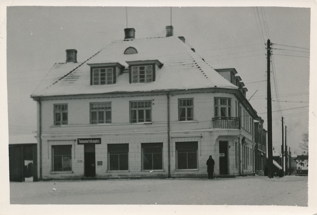 foto Viljandi Turu tn 10, Metsamärdi maja 1938