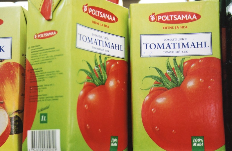 Konservantideta tomatimahl on valmistatud tomatikontsentraadist