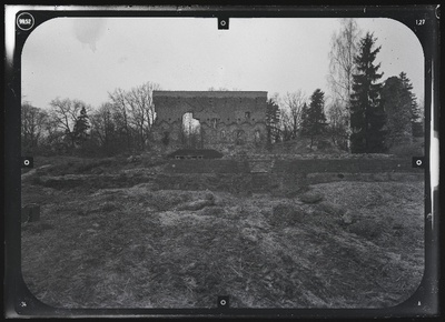Viljandi, Lossimäed. Viljandi ordulinnuse varemed vallikraaviga. Stereofotogramm-meetriline mõõdistamine.  duplicate photo