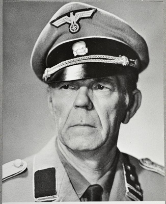 Pärnu teatri näitleja Arnold Sikkel.  duplicate photo