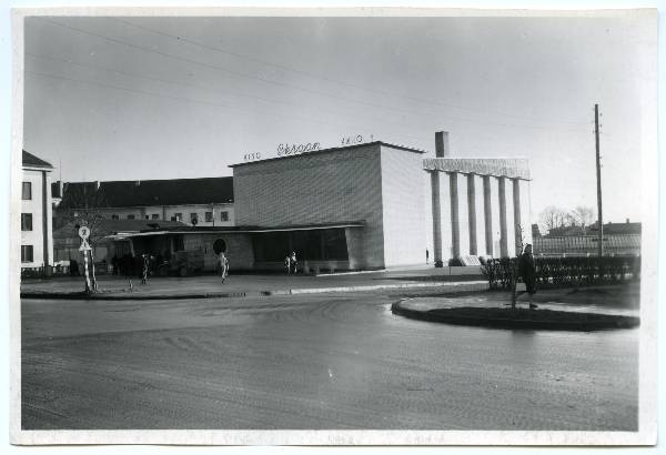 Kino Ekraan (arh. R.-L. Kivi tüüpproj., 1959). Tartu, 1961.