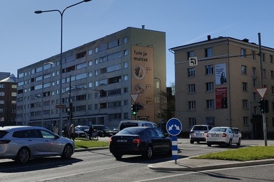 Liivalaia ja Lembitu tn ristmik Tallinnas, tänavavaade rephoto
