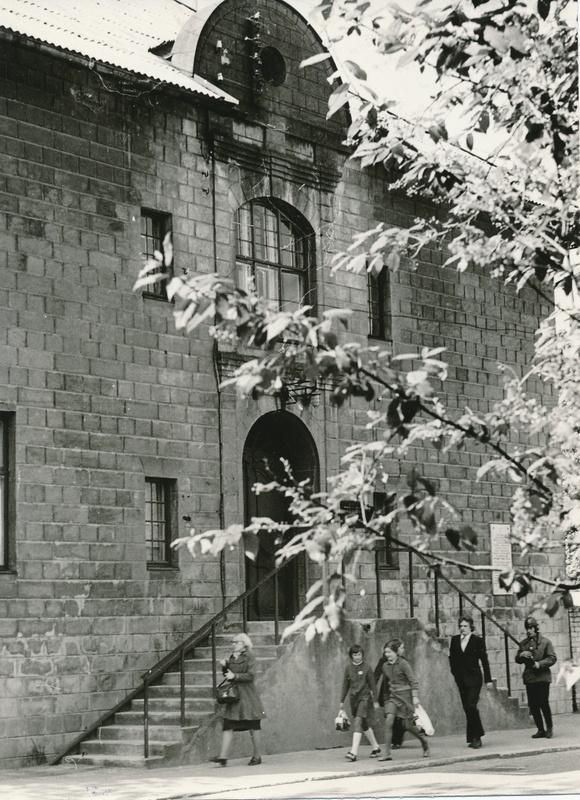 foto, Viljandi sõjakomissariaat (Jakobsoni tn 14), u 1975, foto L. Vellema