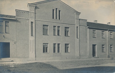 foto, Viljandi, Koidu seltsimaja (Jakobsoni t 18), u 1920, foto J. Riet  duplicate photo