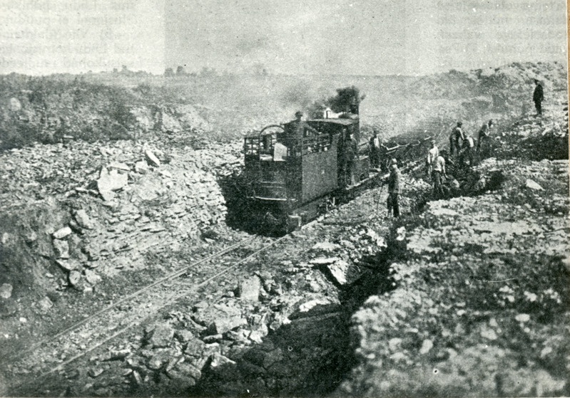 Pilk minevikku. Vanamõisa põlevkivikaevandus, Rakvere lähedal.