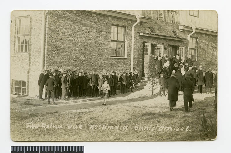 fotopostkaart, Suure-Jaani khk, Tääksi, Tillu Reinu uus koolimaja, õnnistamine, 1931 foto Oskar Kivisild