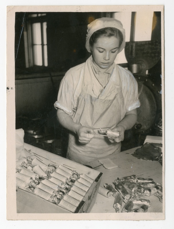 Foto, must-valge. Sildistamine