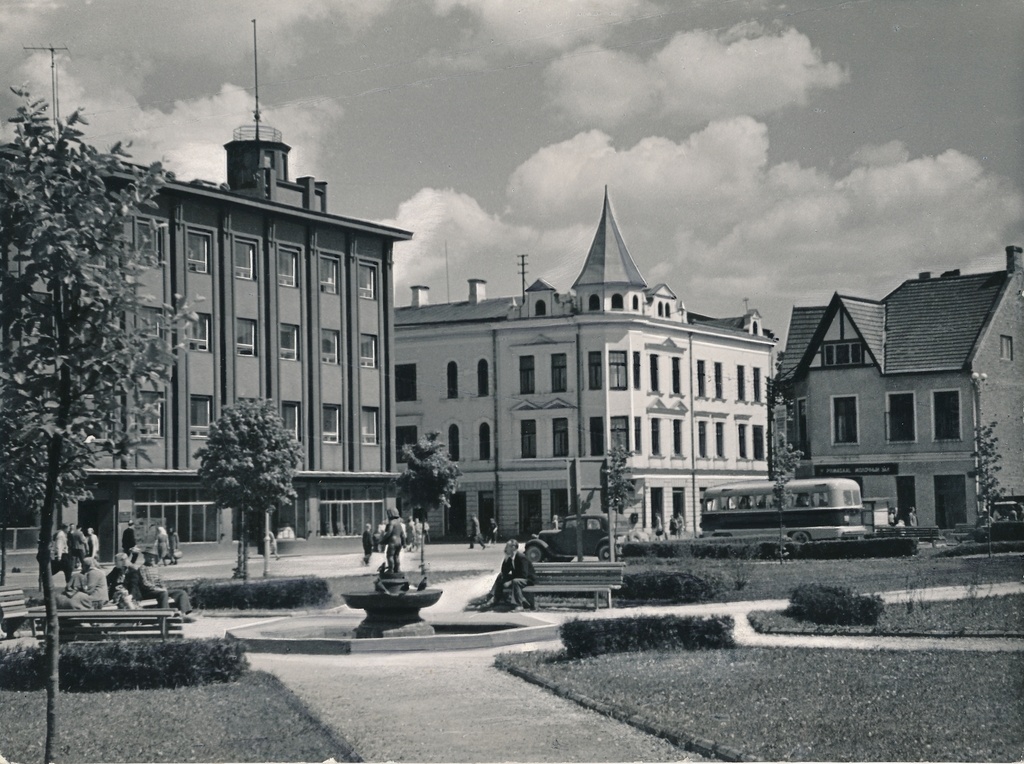 foto Viljandi, Keskväljak, 1960 F A.Kiisla