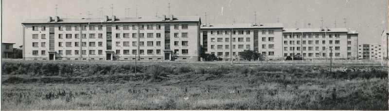 foto, Viljandi, Paalalinn, uued korterelamud (hrutšovkad) u 1965