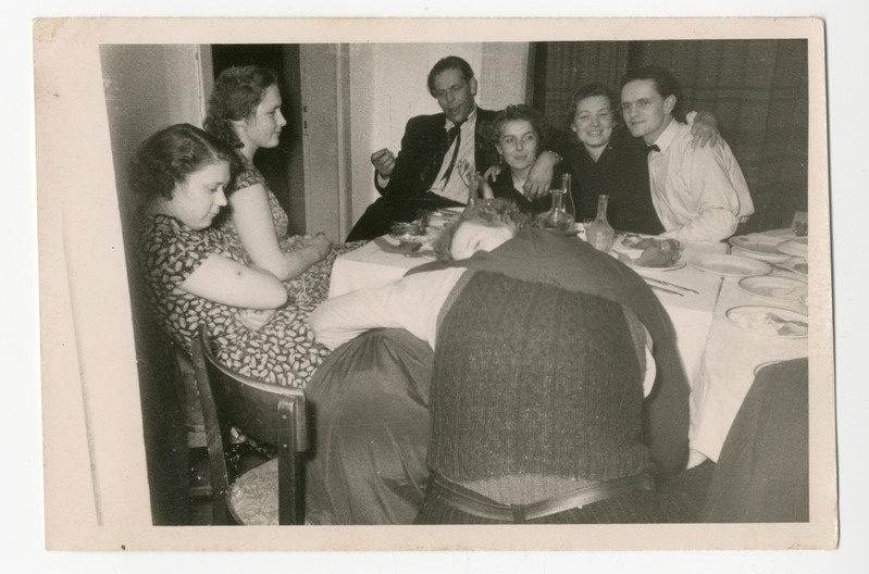 Foto. Naistepäev 1960. aastal