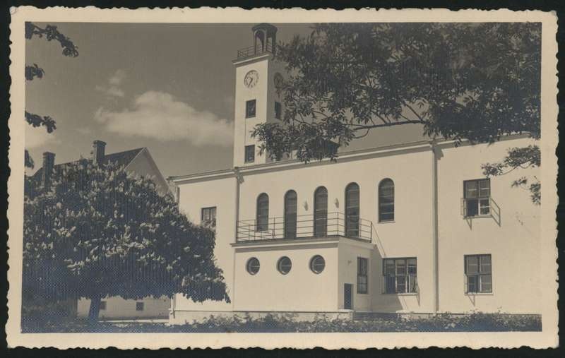 fotopostkaart, Viljandi, uus raekoda, õue poolt, u 1935