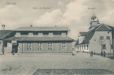 fotopostkaart, Viljandi, hotell Sprohge (hiljem Bristol), vana raekoda, u 1905, J. Riet (Fellin)  duplicate photo