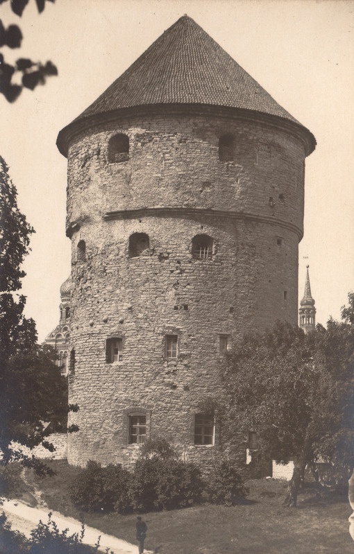 Tallinna linnamüüri suurtükitorn Kiek in de Kök