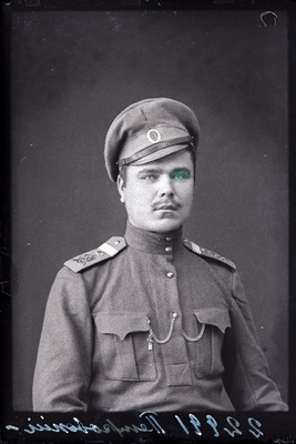 Tsaariarmee sõjaväelane Petrowski (Petrovski).  duplicate photo