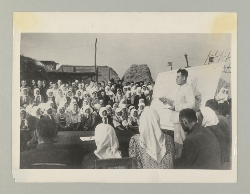 Seeria:"Suure Sotsialistliku Oktoobrirevolutsiooni 33. aastapäevaks".