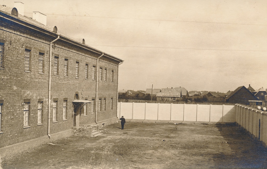 foto, Viljandi vanglahoone ja siseõu, Tallinna t 41 u 1935