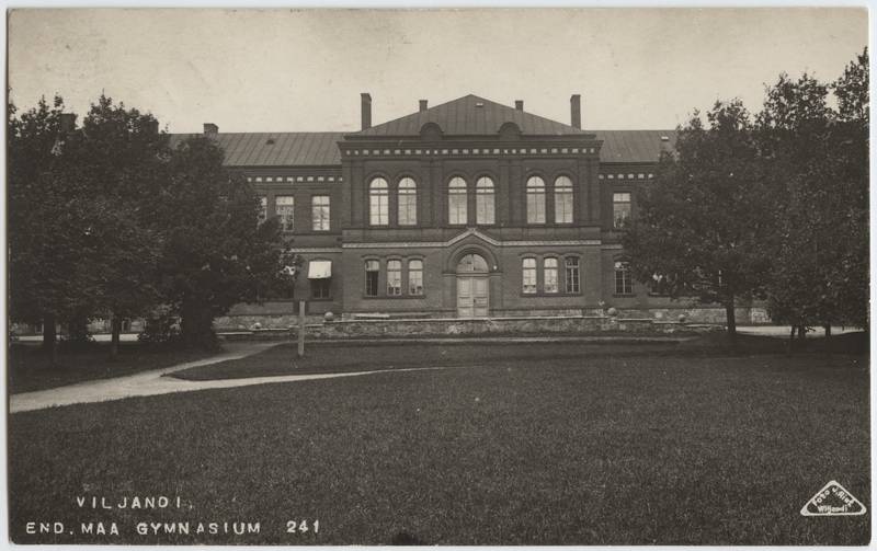 trükipostkaart, Viljandi, Uueveski tee 1, maagümnaasium, u 1925, foto J. Riet