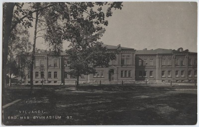 fotopostkaart, Viljandi, Uueveski tee 1, maagümnaasium, park, u 1925, foto J. Riet  duplicate photo