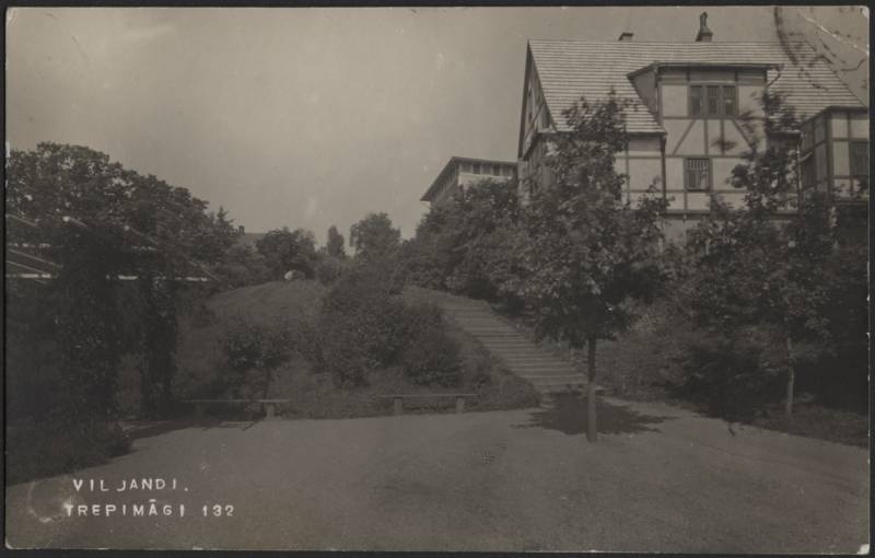 fotopostkaart, Viljandi, Trepimägi, puhkenurk, 2 villat, u 1910, foto J. Riet