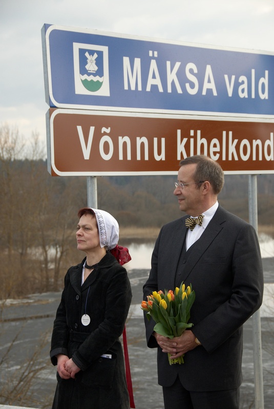 Krista Aru, Toomas Hendrik Ilves