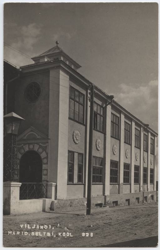 fotopostkaart, Viljandi, Jakobsoni tn 42, VEHS-i maja, u 1930, foto J. Riet