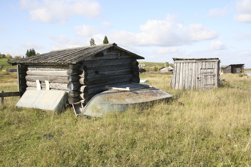 Võrgukuurid Võtšegda (Ežva) jõe ääres Mõjoldino külas