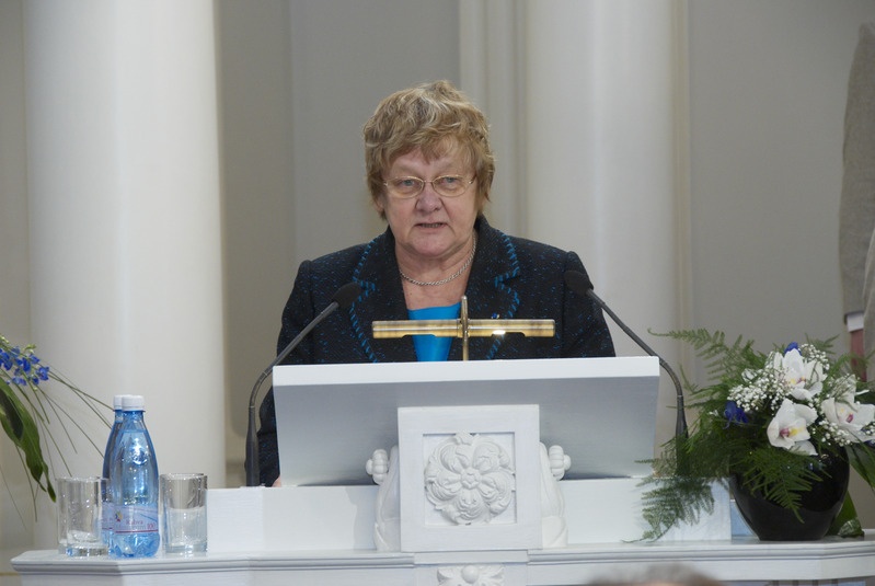 Puldis Riigikogu esimees Ene Ergma