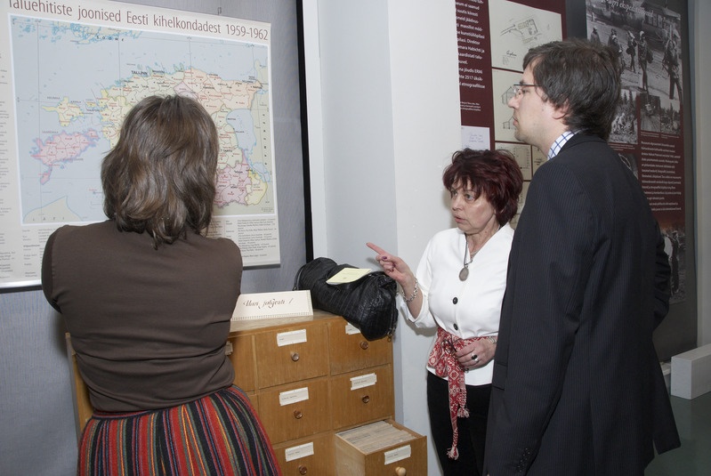 Reet Piiri tutvustab näitust Rahva muuseum. ERM 100