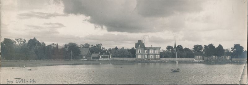 Foto. Dampfi album. Vaade Õhtu-Kaldale lahe poolt.