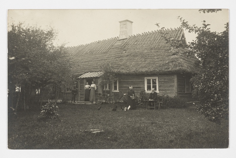 Karja köstrimaja, köster Carl Kallas perekonnaga