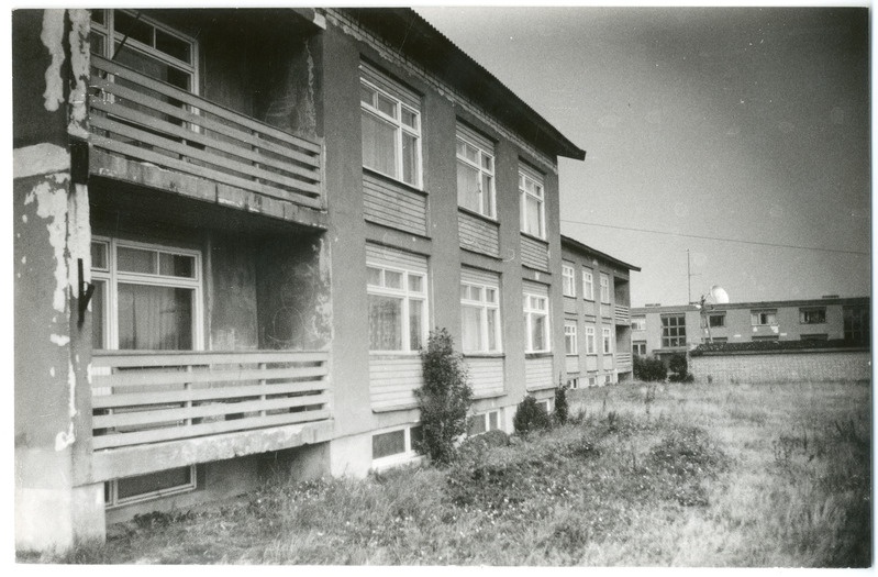 Foto. Korterelamud Vahenurmes