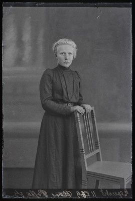 Elbrecht.  duplicate photo