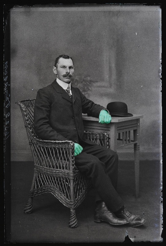 Tõnisson.