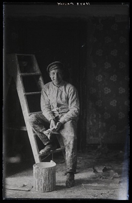 [Korteri] remonti tegev Parrik [Parik].  similar photo