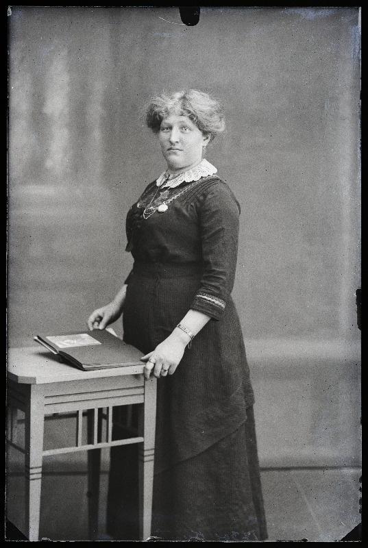 Anna Kuntus Tuhalaanest.