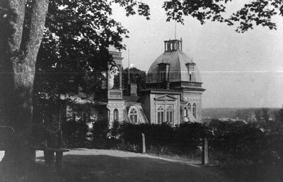 Lai t 1 (nn A. Grenzsteini maja), vaade Toomemäelt.
Tartu, 1929.  duplicate photo