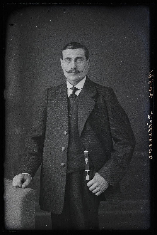 Tõllasson.