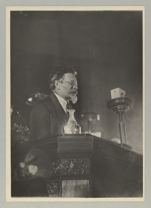 Foto M.I.Kalinini elust ja tegevusest. IV Nõukogude kongress aprill 1927.a.